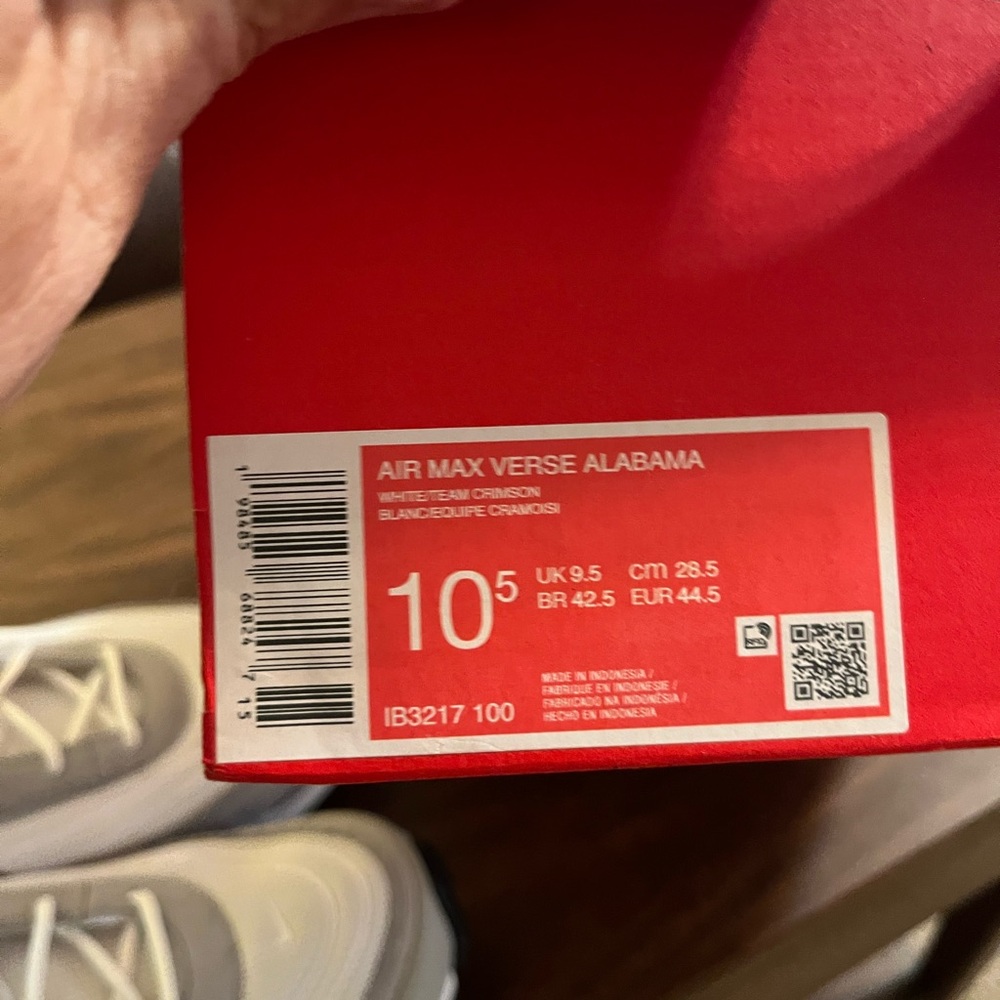 Nike Air Max Verse Alabama - White and Gray